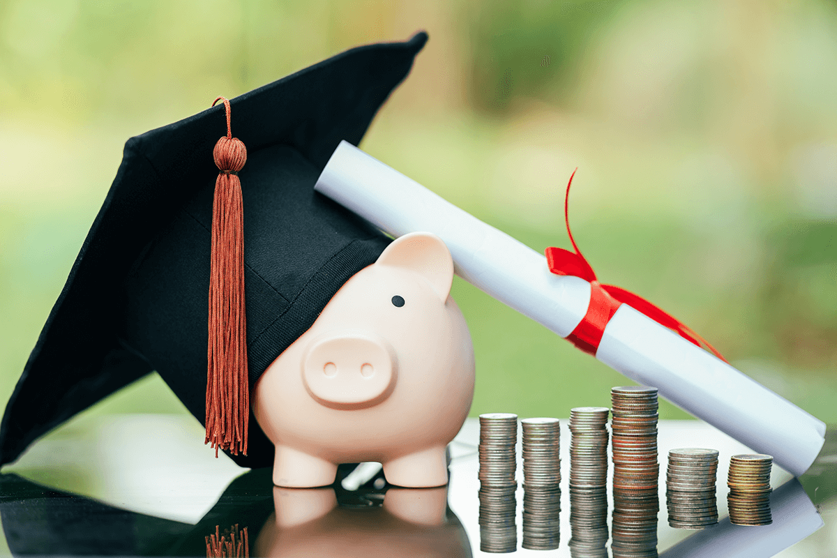 piggy bank With Graduation Cap on